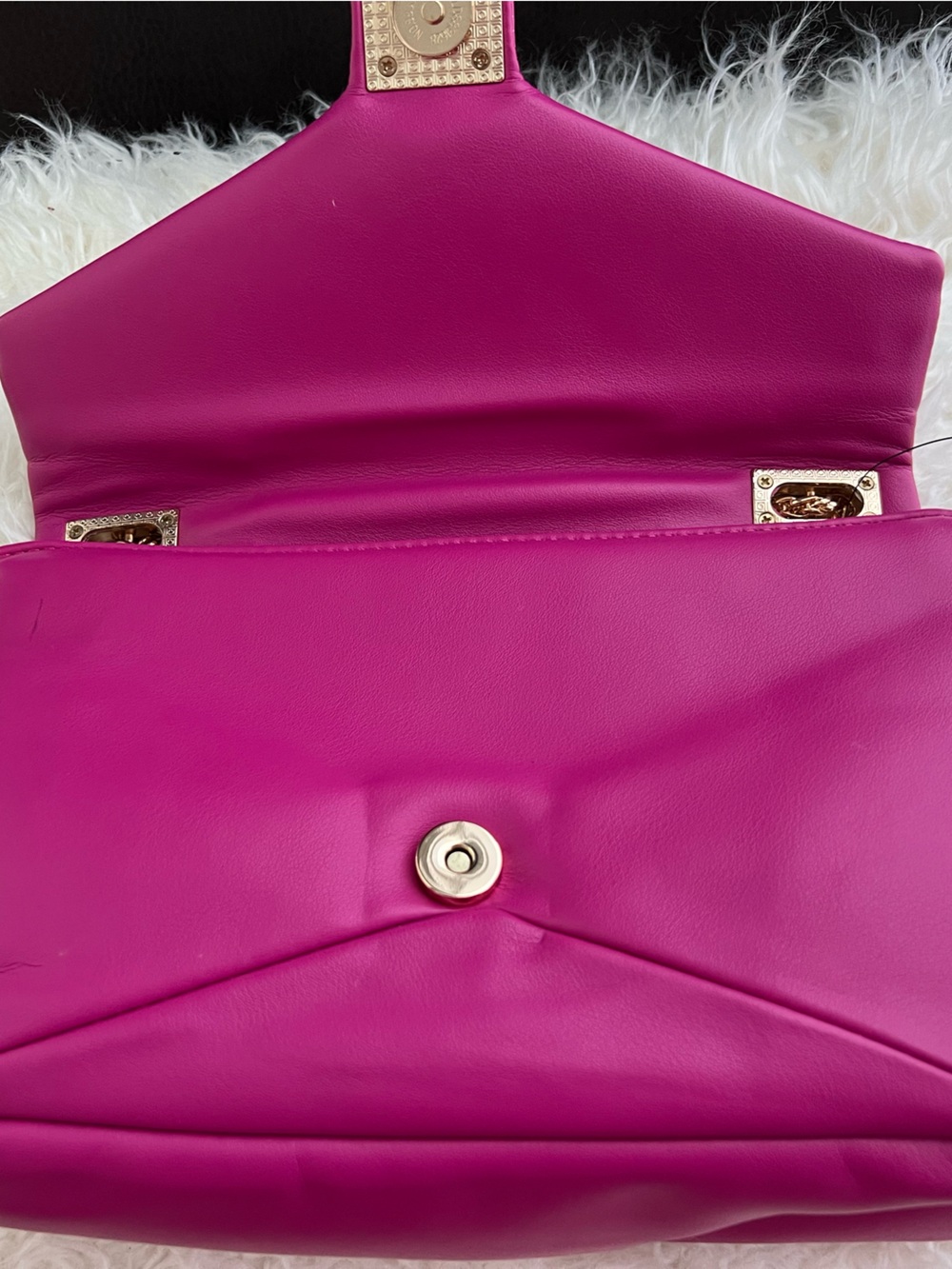Fuchsia Quilted Chain Shoulder Bag - Unbranded - Picture 3 of 10